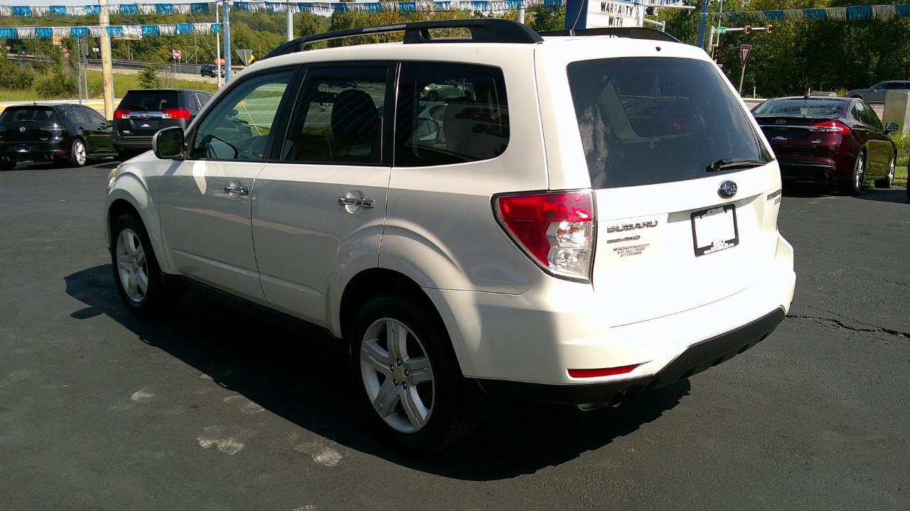 Subaru Forester 4dr Auto 2.5X Premium w/All-Weather Pkg 2010