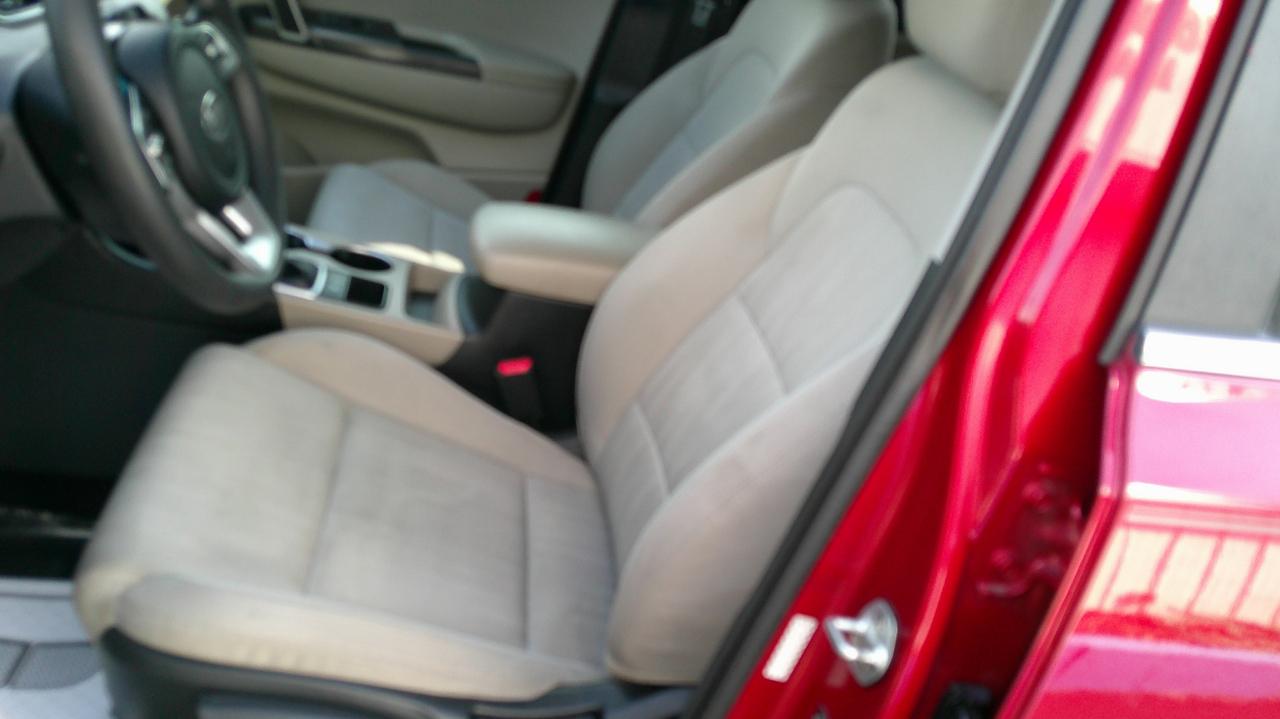 Kia Sportage LX FWD 2021