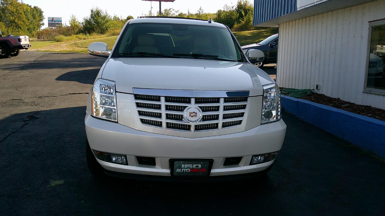 Cadillac Escalade AWD 4dr Luxury 2014