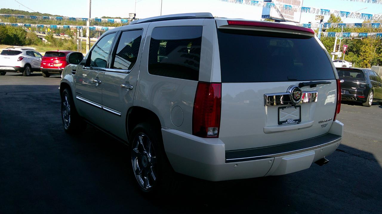 Cadillac Escalade AWD 4dr Luxury 2014