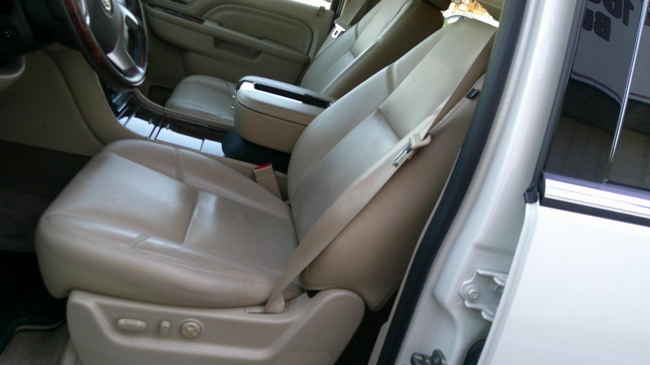 Cadillac Escalade AWD 4dr Luxury 2014