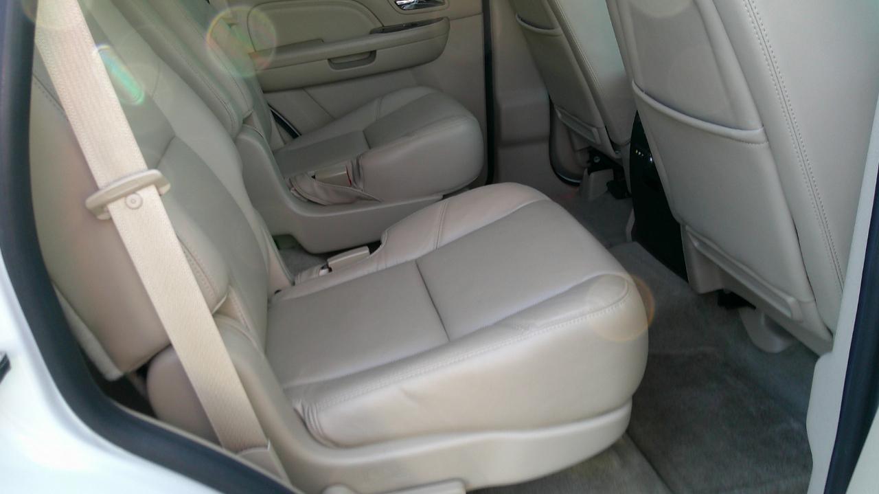 Cadillac Escalade AWD 4dr Luxury 2014