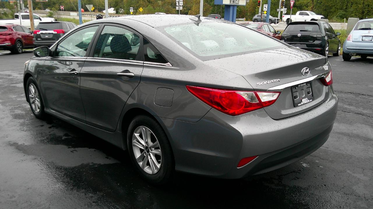 Hyundai Sonata 4dr Sdn 2.4L Auto GLS 2014
