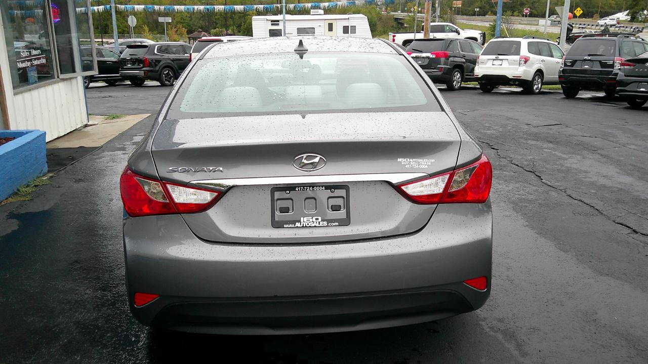 Hyundai Sonata 4dr Sdn 2.4L Auto GLS 2014