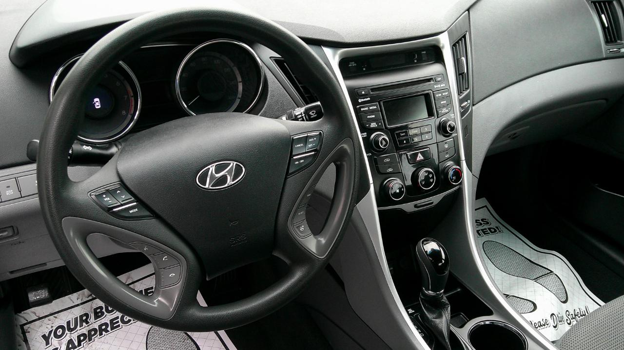 Hyundai Sonata 4dr Sdn 2.4L Auto GLS 2014
