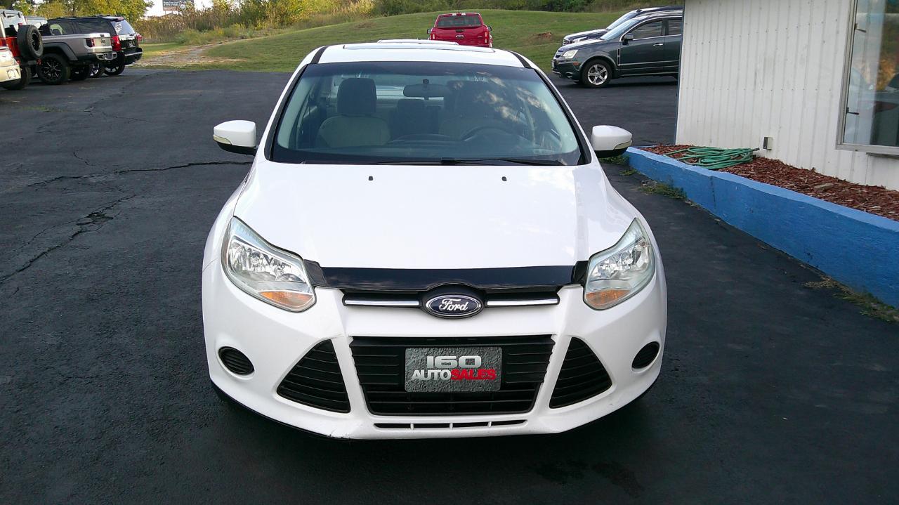 Ford Focus 4dr Sdn SE 2014