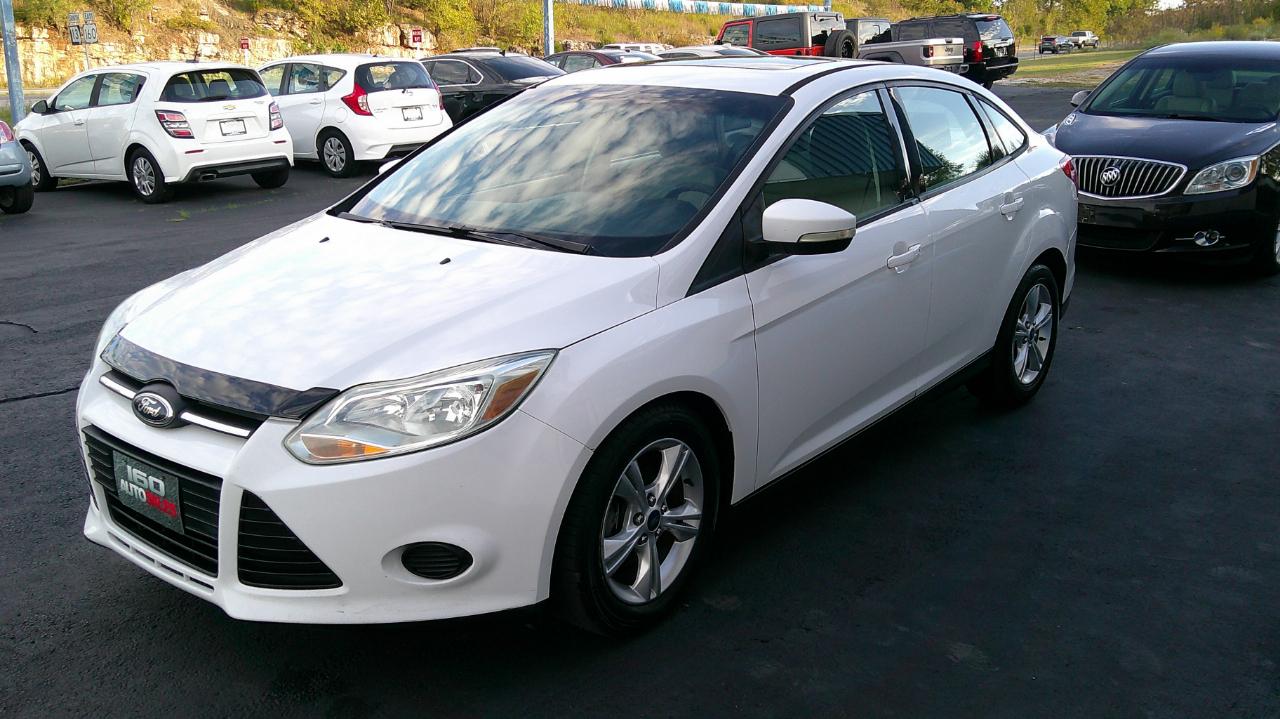 Ford Focus 4dr Sdn SE 2014