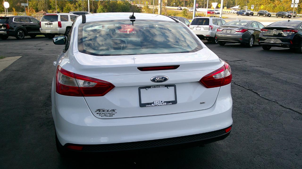 Ford Focus 4dr Sdn SE 2014