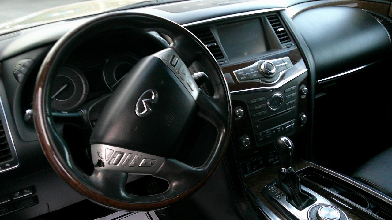 Infiniti QX80 4WD 4dr 2015