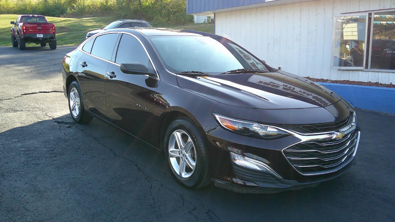 Chevrolet Malibu 4dr Sdn LS w/1LS 2021