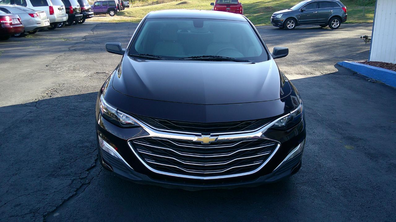 Chevrolet Malibu 4dr Sdn LS w/1LS 2021