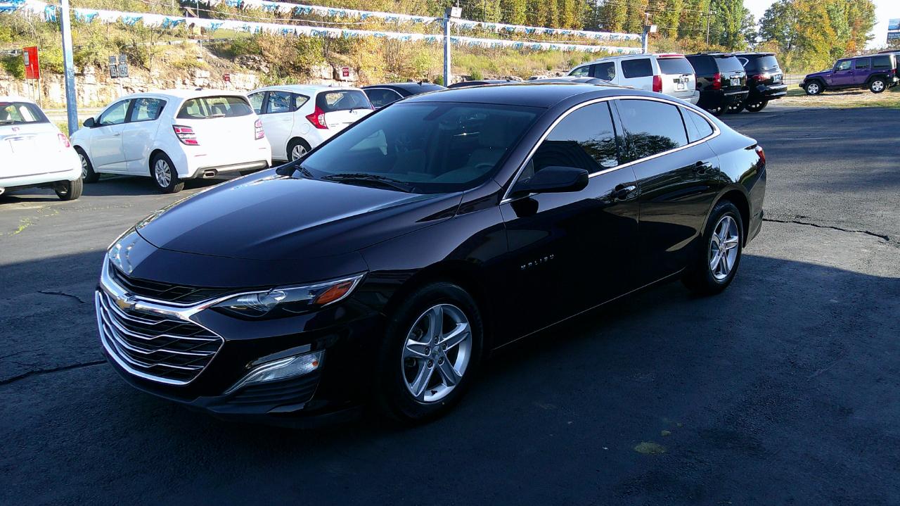 Chevrolet Malibu 4dr Sdn LS w/1LS 2021