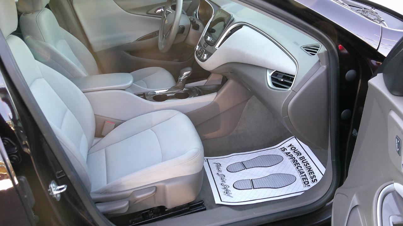 Chevrolet Malibu 4dr Sdn LS w/1LS 2021