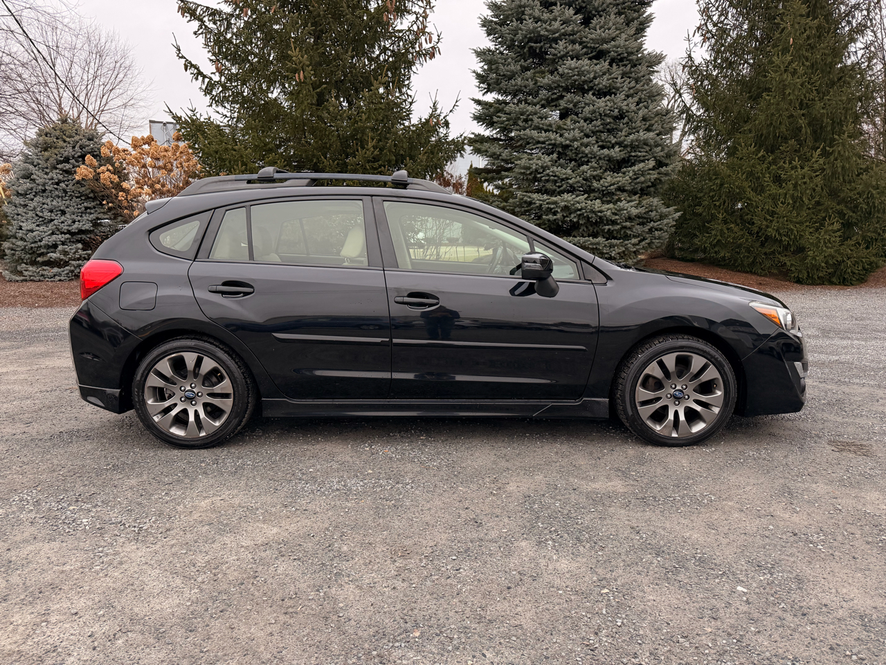 Subaru Impreza 2.0i Sport Limited PZEV 5-Door 2016