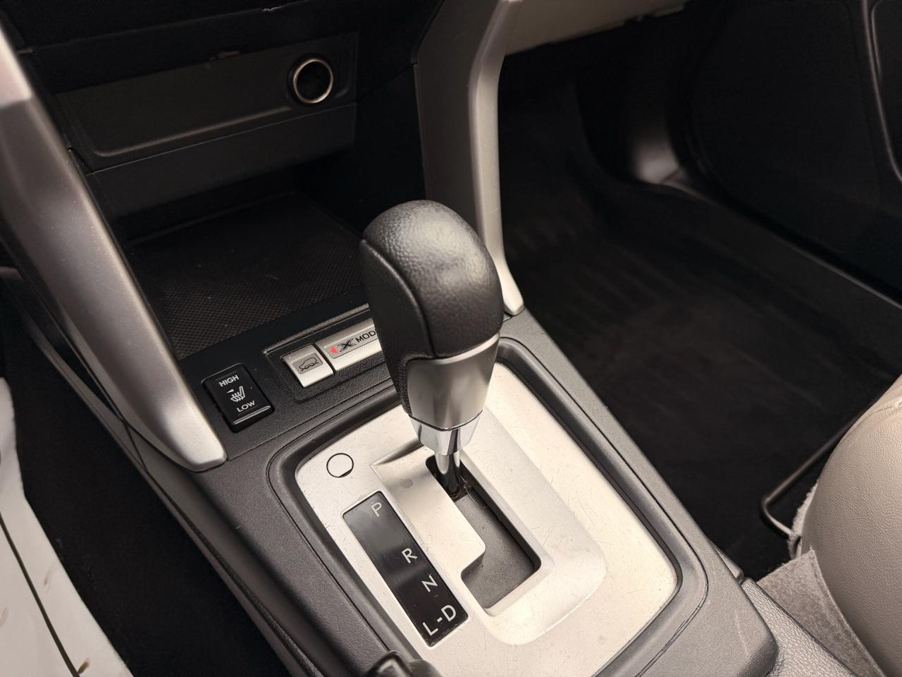 Subaru Forester 2.5i Limited 2015