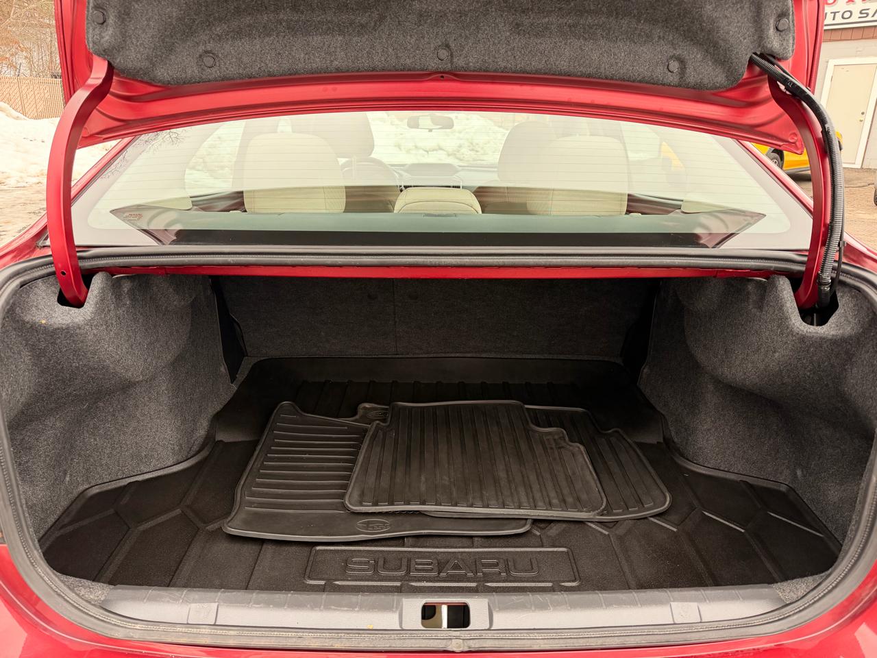 Subaru Impreza 2.0i Premium CVT 4-Door 2018