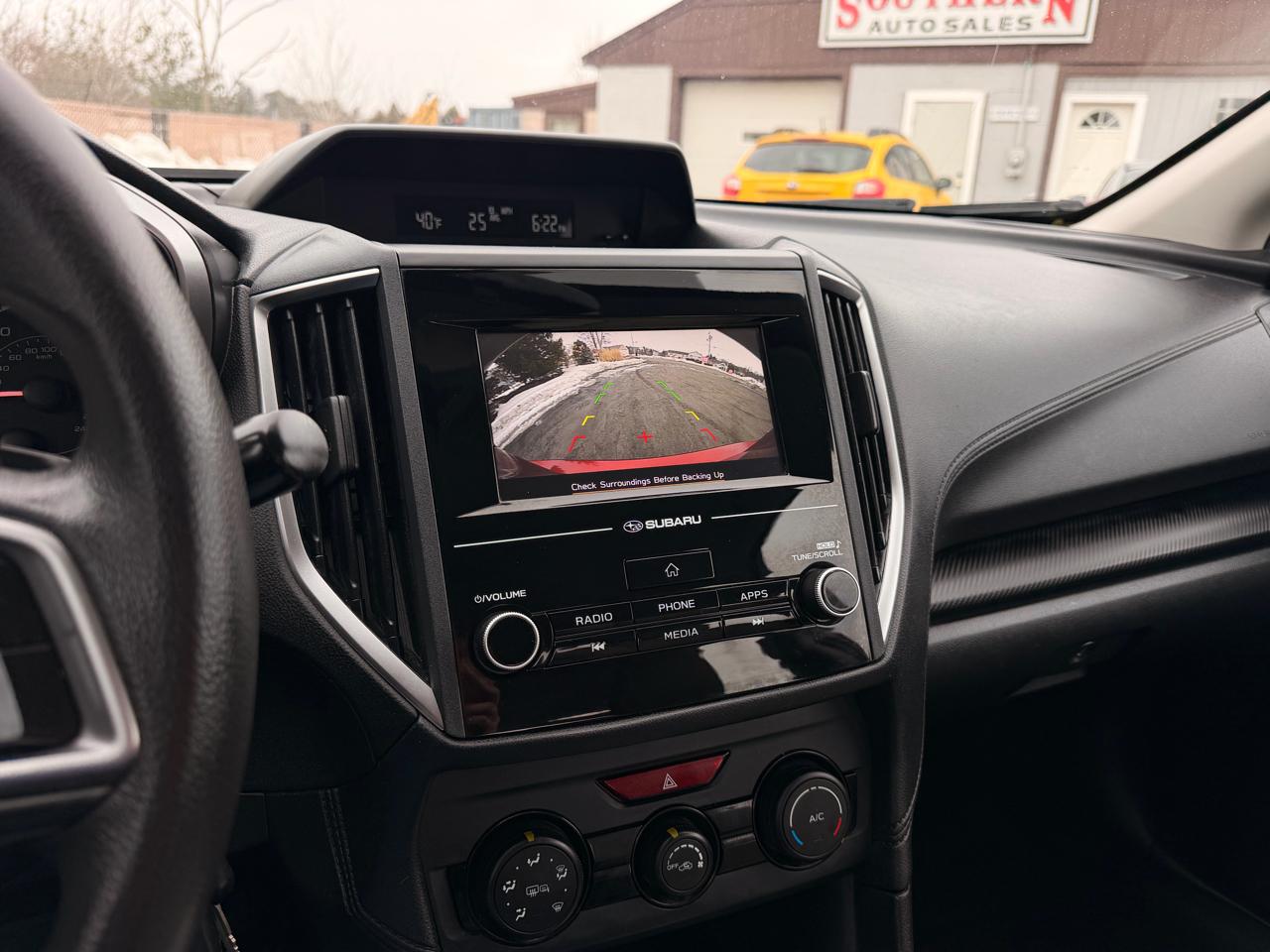 Subaru Impreza 2.0i Premium CVT 4-Door 2018