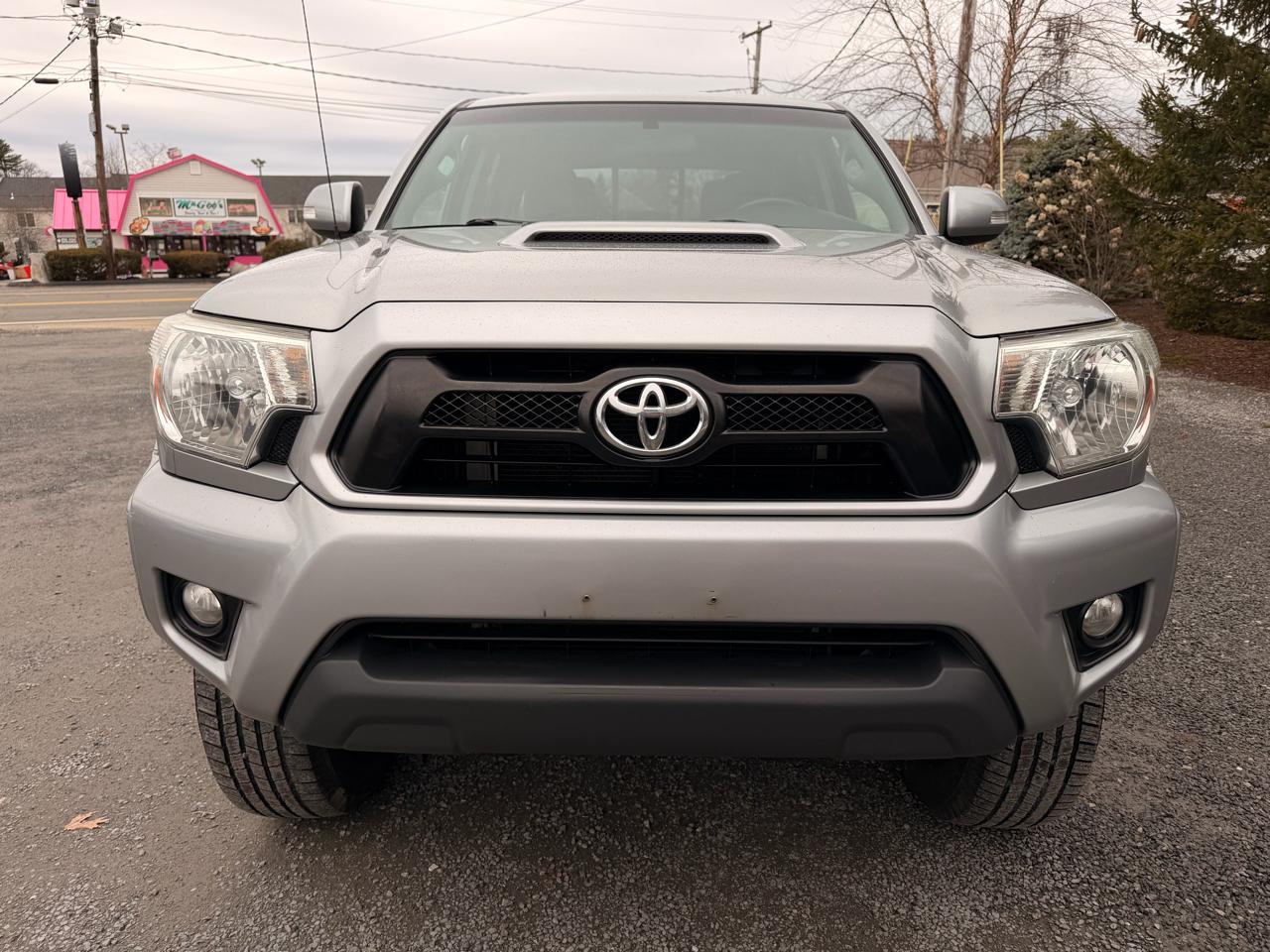 Toyota Tacoma Double Cab V6 5AT 4WD 2014