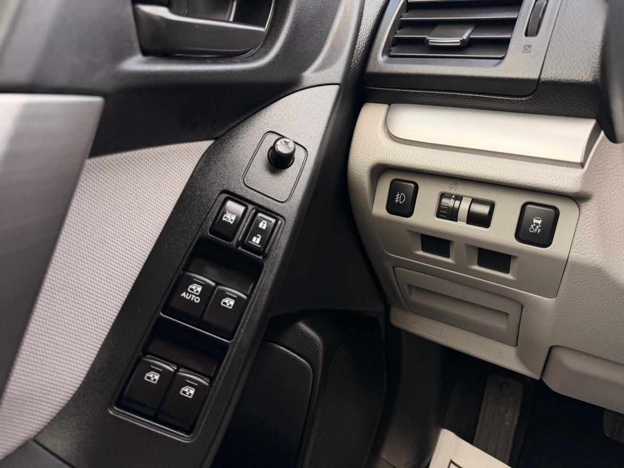 Subaru Forester 2.5i Premium 2015