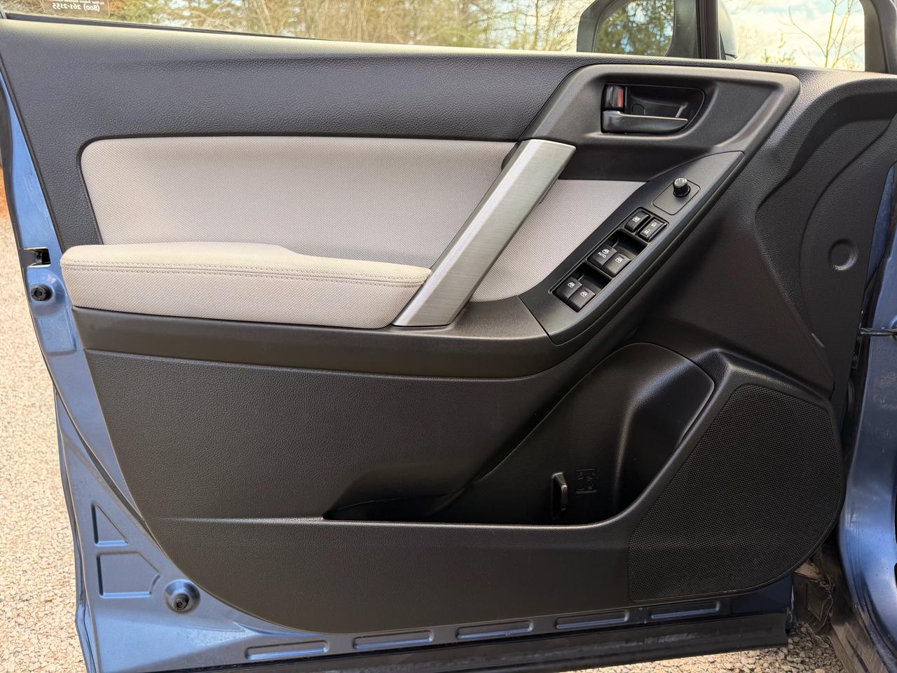 Subaru Forester 2.5i 2014