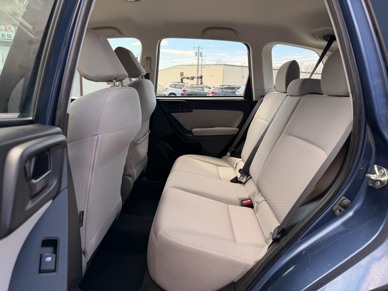 Subaru Forester 2.5i 2014