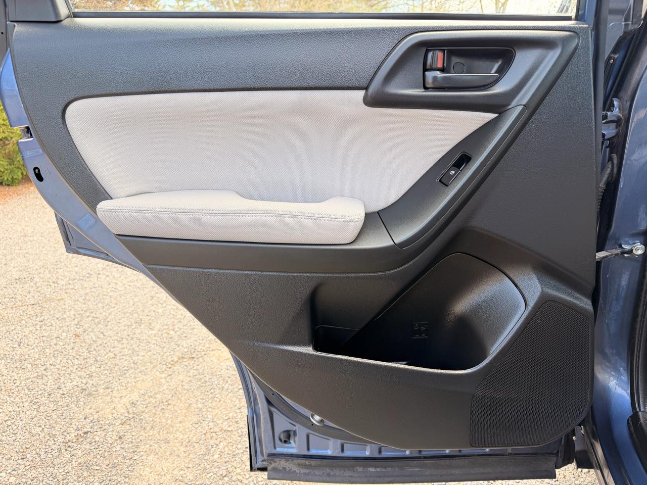 Subaru Forester 2.5i 2014