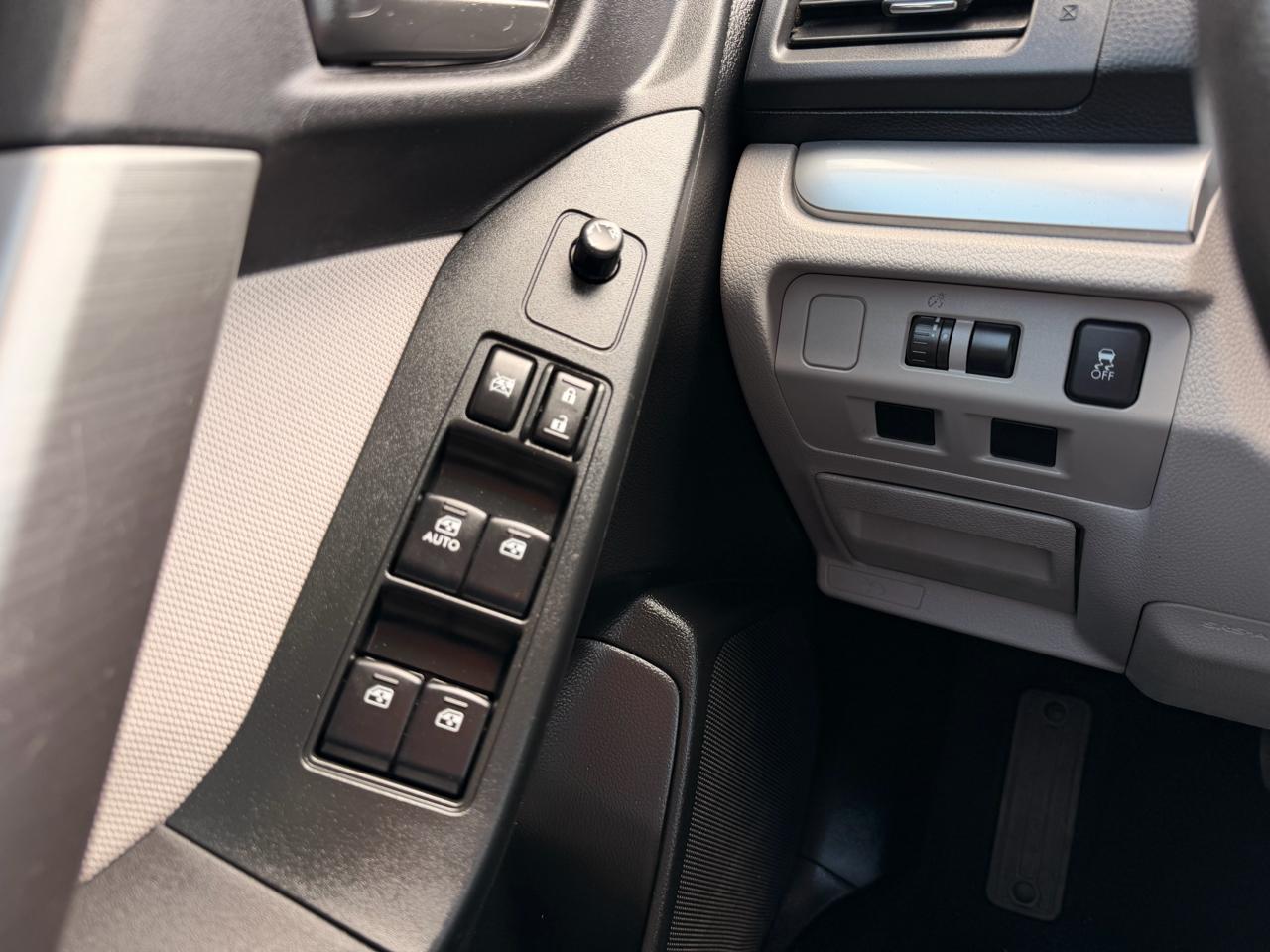 Subaru Forester 2.5i 2014