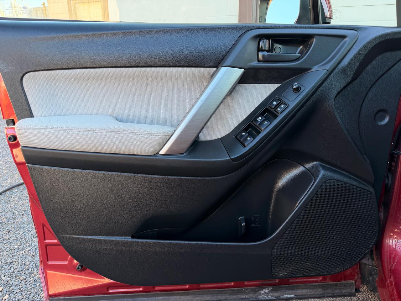 Subaru Forester 2.5i Premium 2015