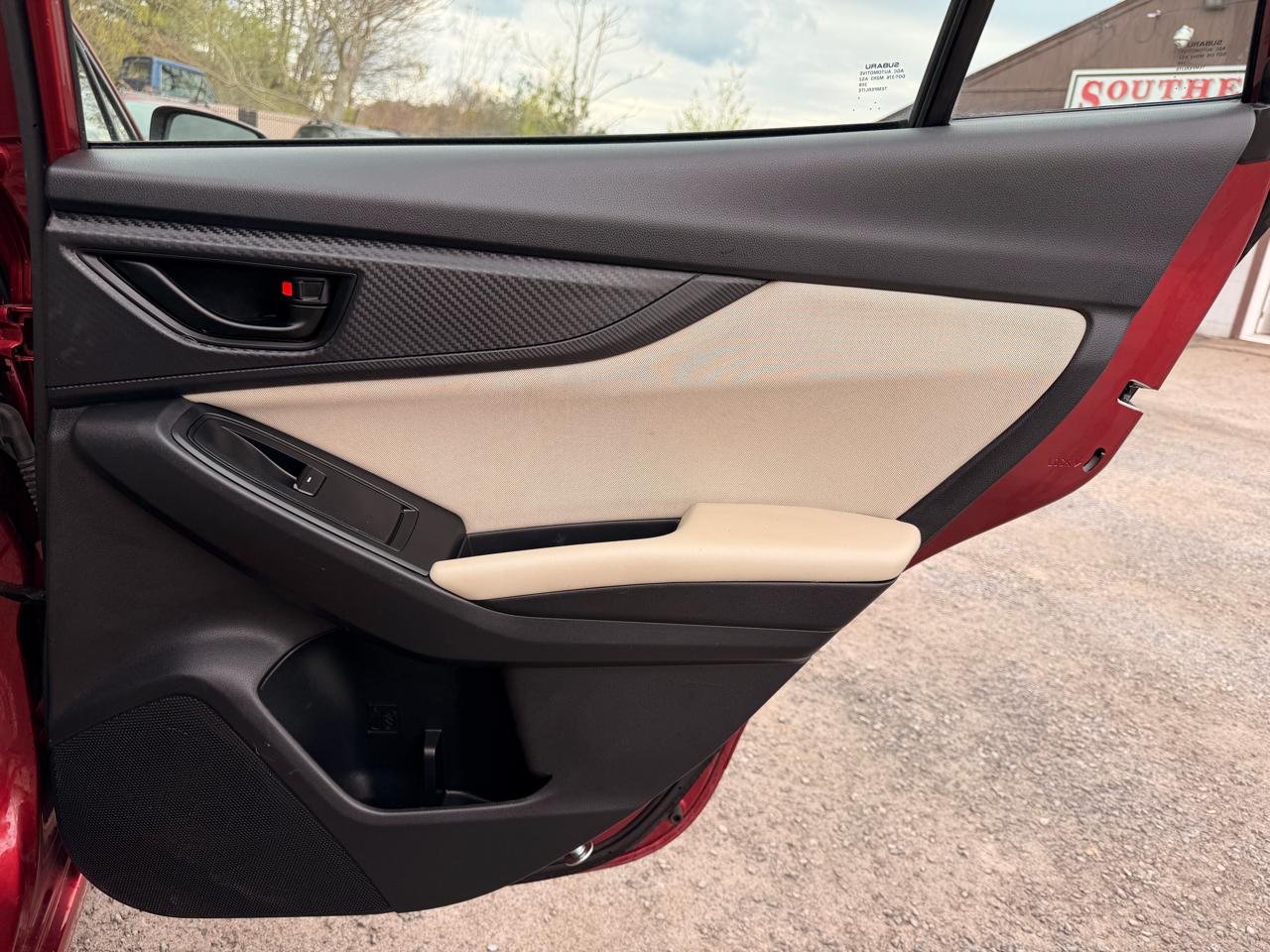Subaru Impreza 2.0i Premium CVT 5-Door 2018