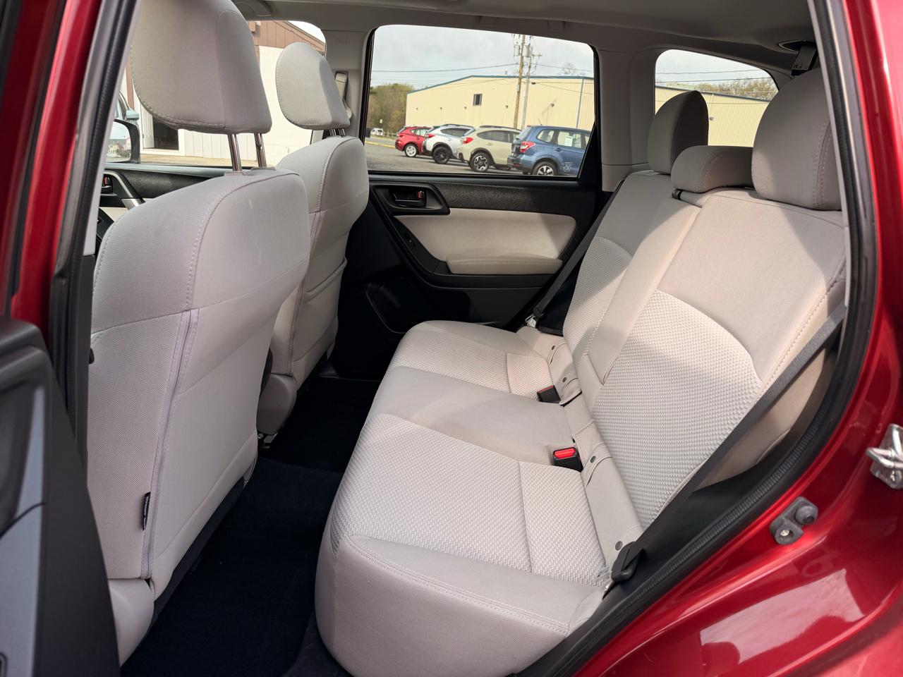 Subaru Forester 2.5i Premium PZEV CVT 2016
