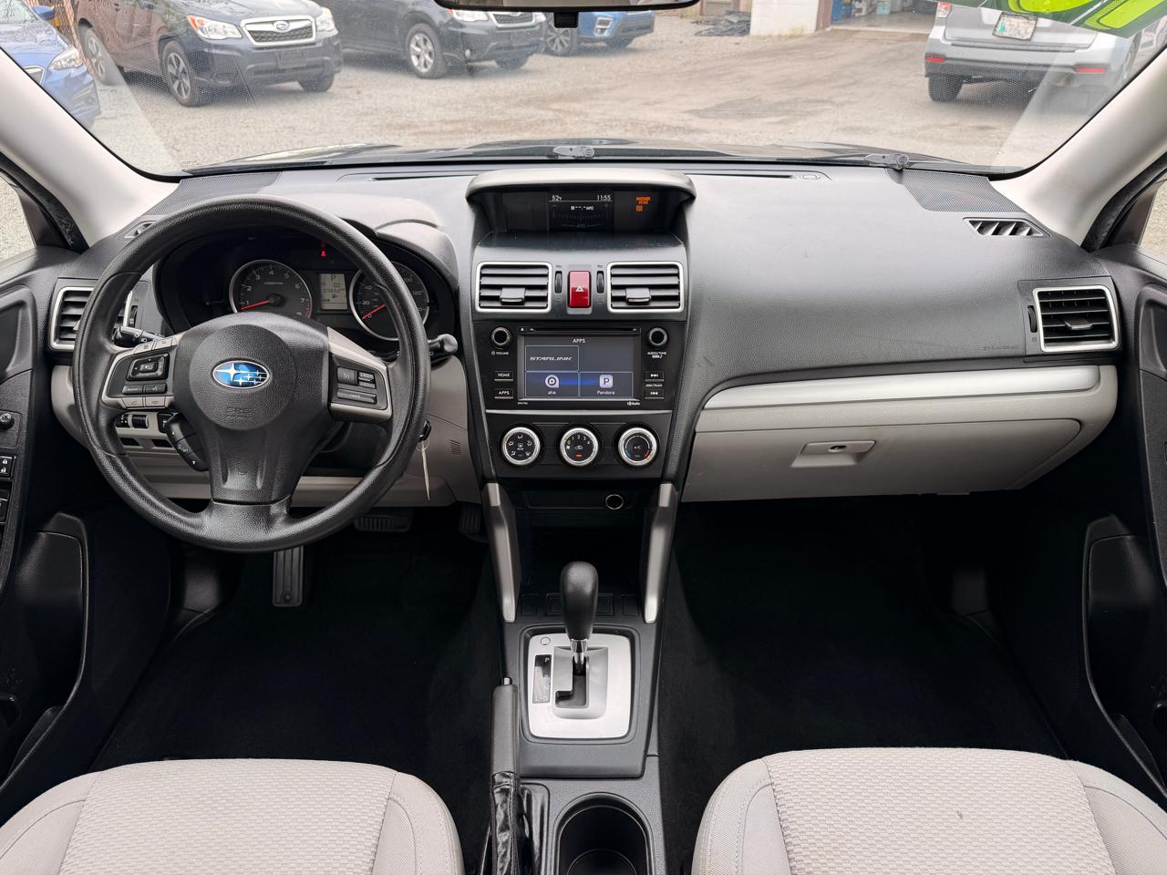 Subaru Forester 2.5i Premium PZEV CVT 2016