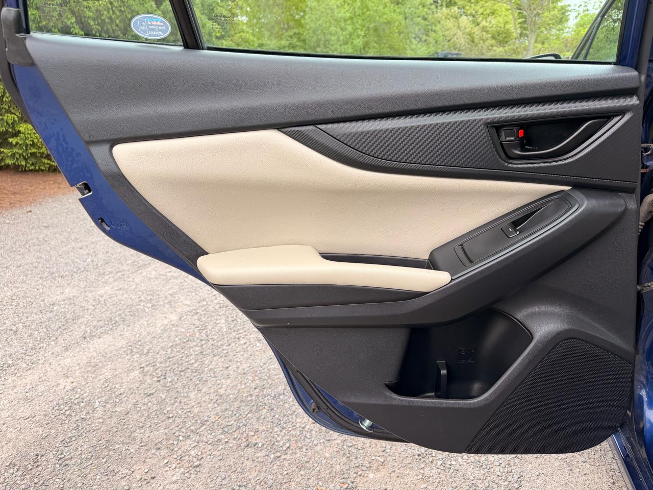Subaru Impreza 2.0i Premium CVT 5-Door 2017