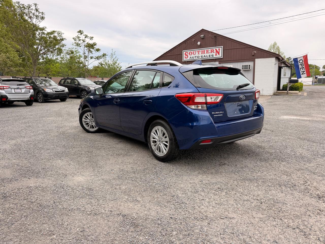 Subaru Impreza 2.0i Premium CVT 5-Door 2017