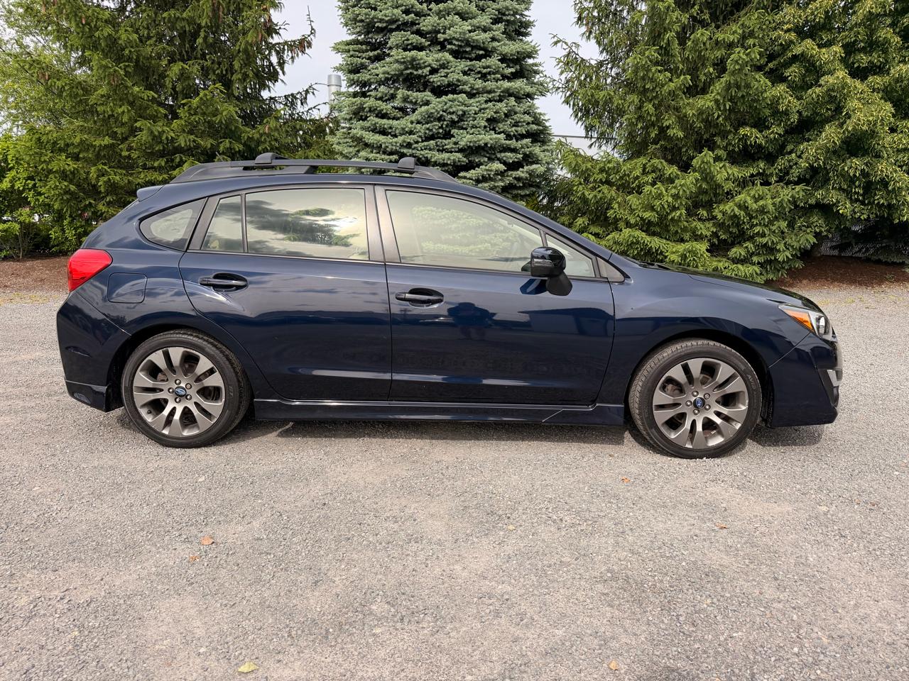 Subaru Impreza 2.0i Sport Limited PZEV 5-Door 2015