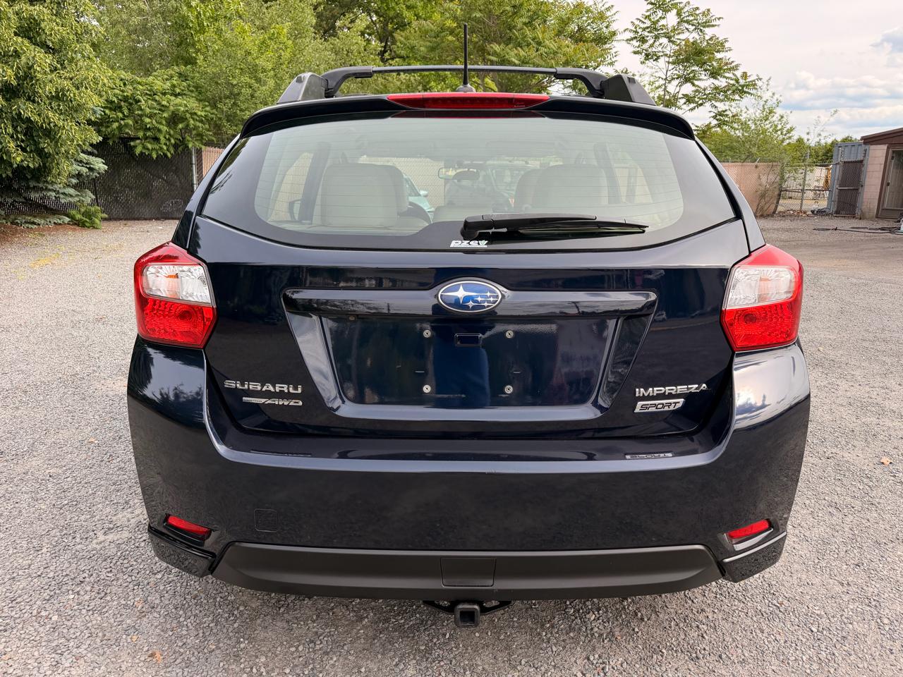 Subaru Impreza 2.0i Sport Limited PZEV 5-Door 2015