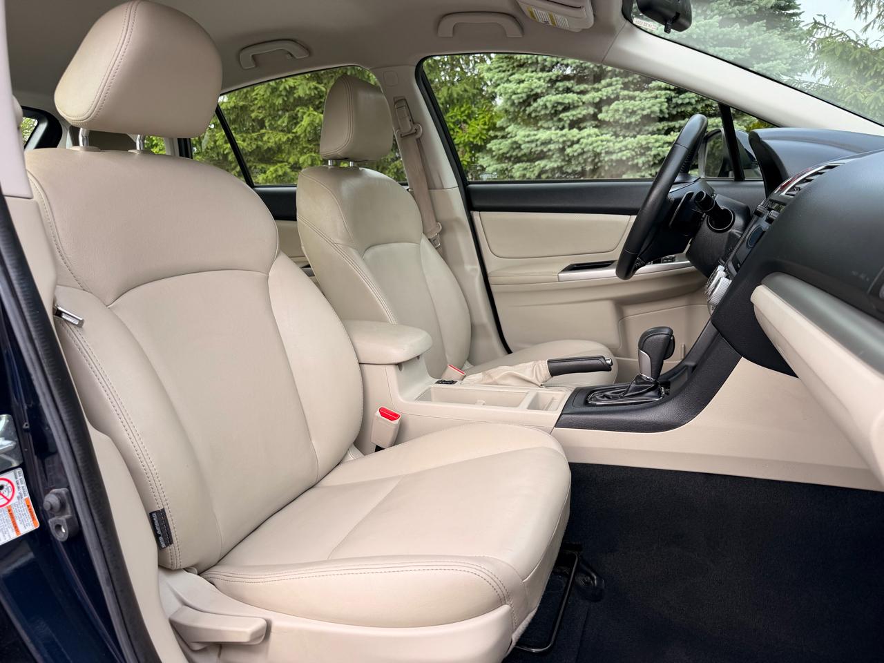 Subaru Impreza 2.0i Sport Limited PZEV 5-Door 2015