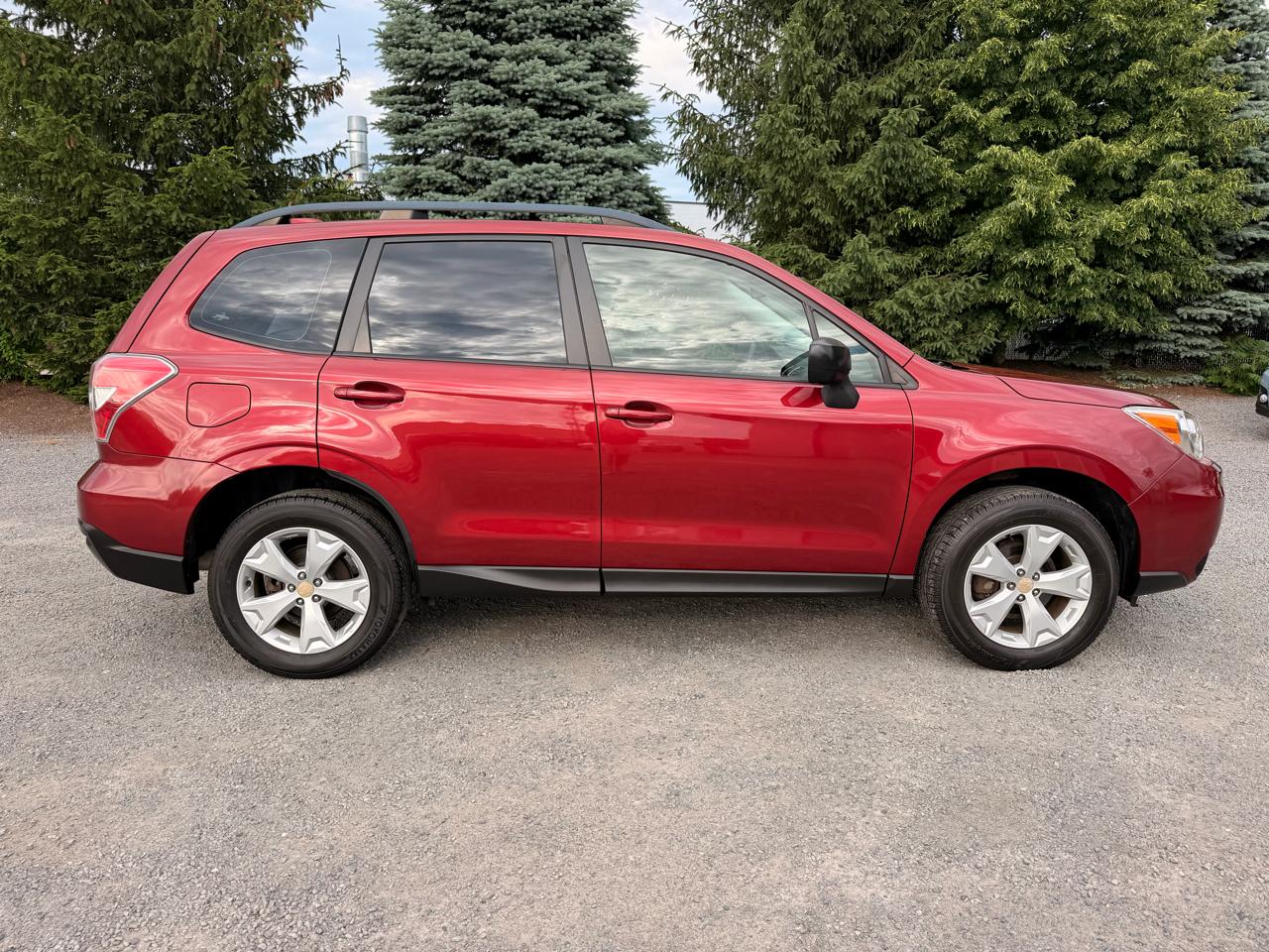 Subaru Forester 2.5i PZEV CVT 2016