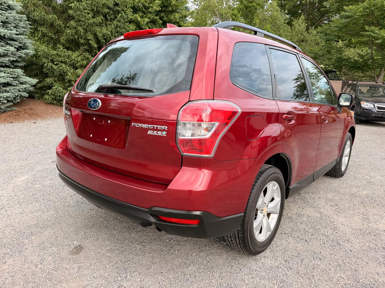Subaru Forester 2.5i PZEV CVT 2016