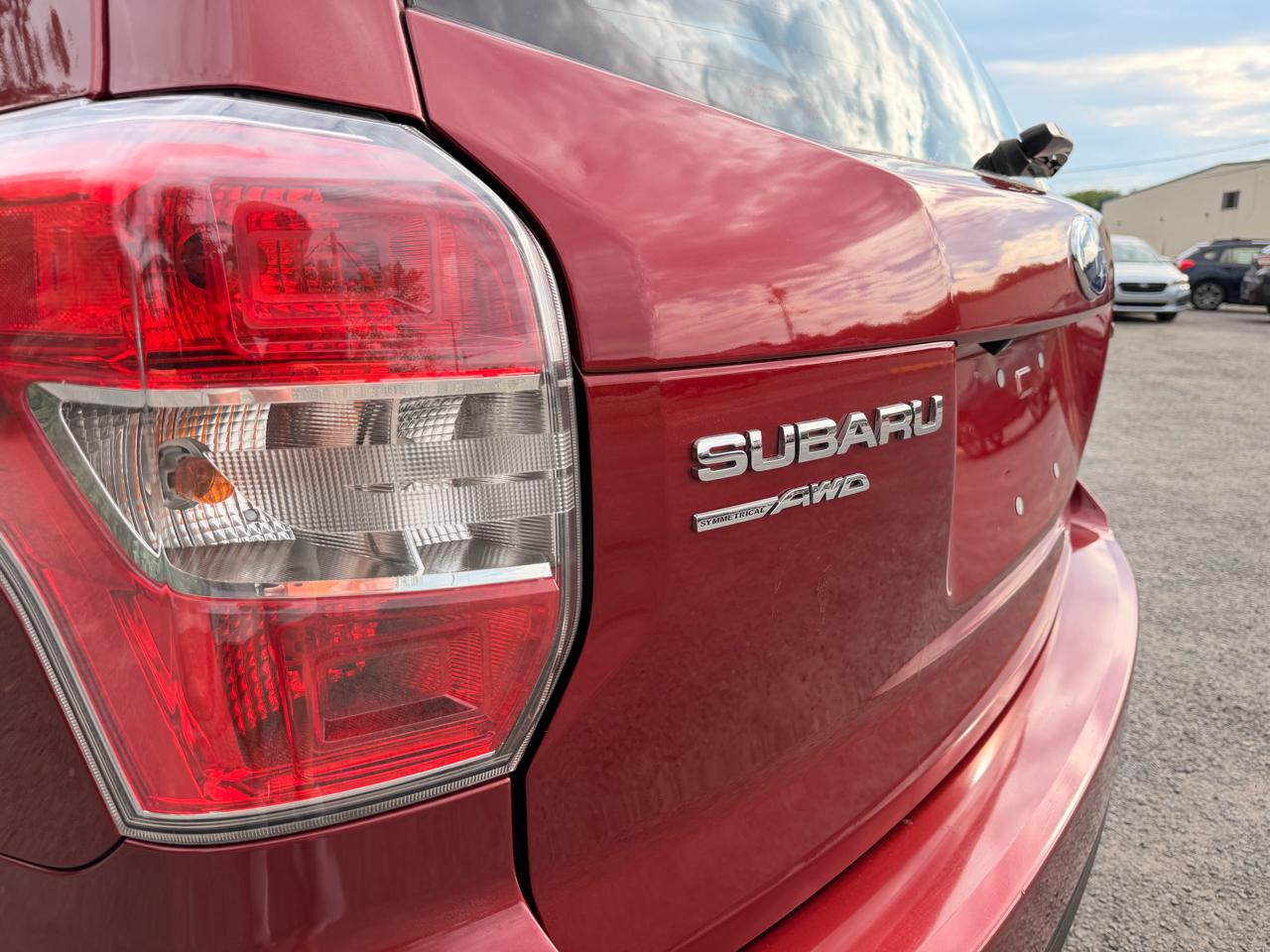 Subaru Forester 2.5i PZEV CVT 2016