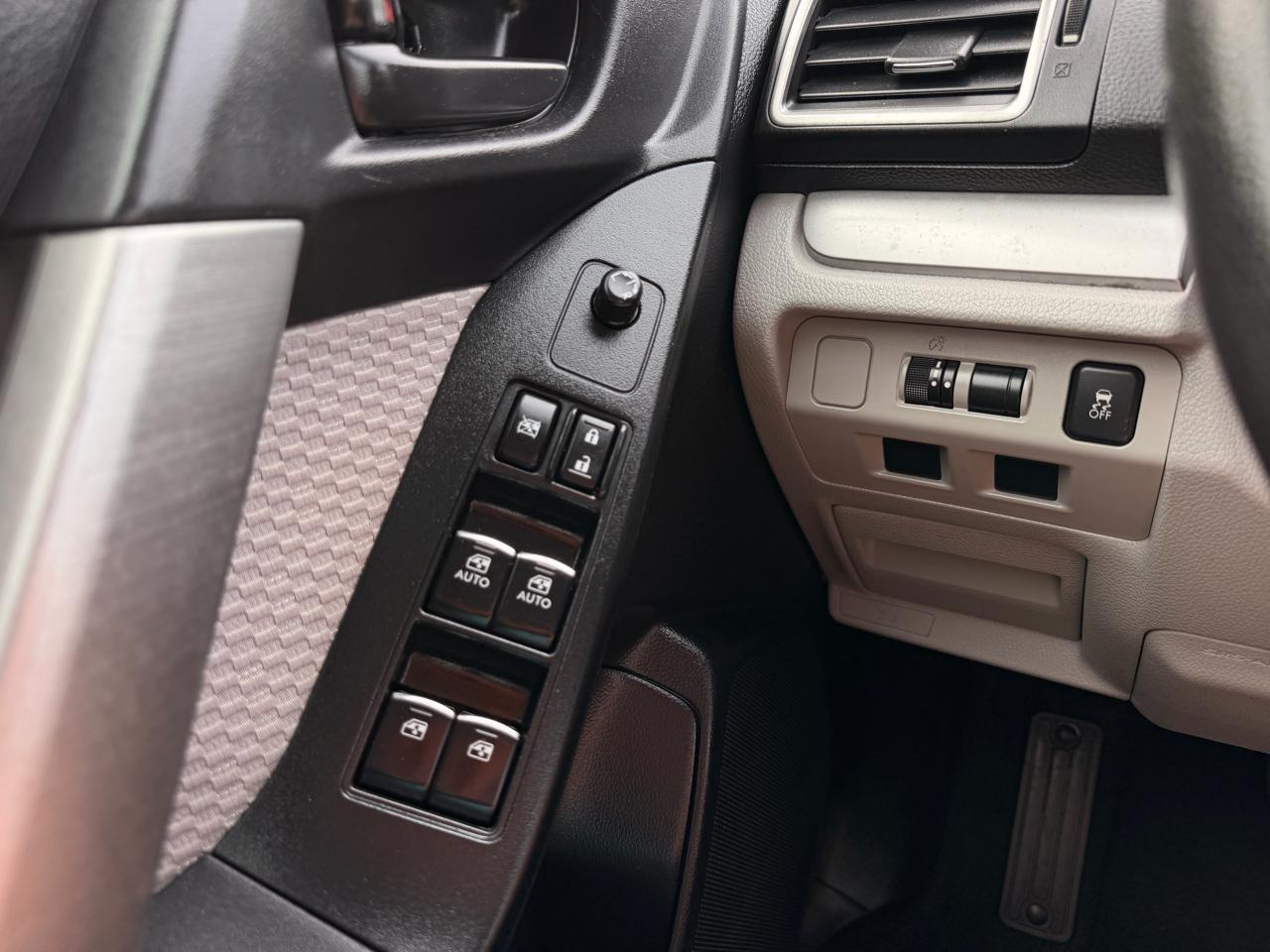 Subaru Forester 2.5i PZEV CVT 2017