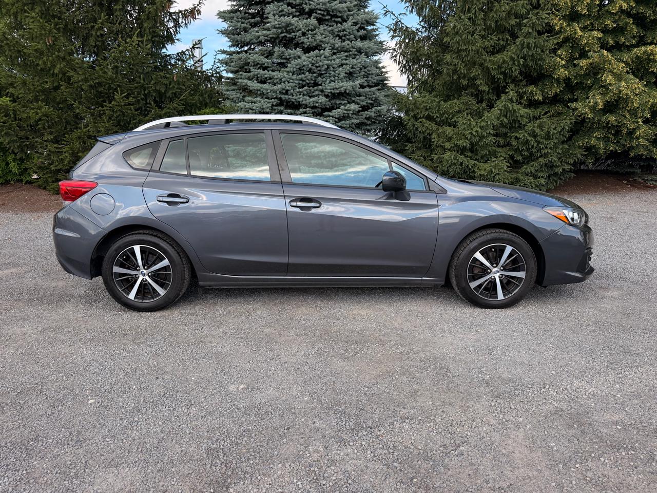 Subaru Impreza 2.0i Premium CVT 5-Door 2022
