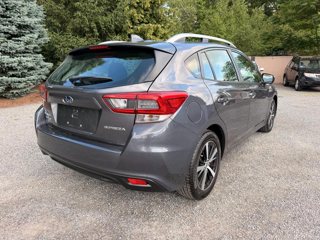 Subaru Impreza 2.0i Premium CVT 5-Door 2022
