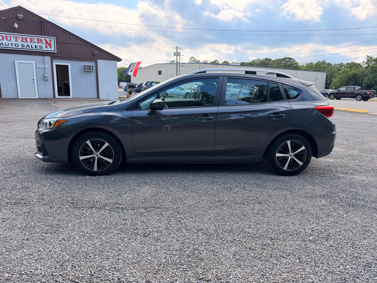 Subaru Impreza 2.0i Premium CVT 5-Door 2022
