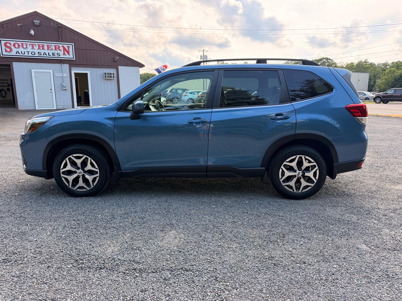 Subaru Forester Premium AWD 2021