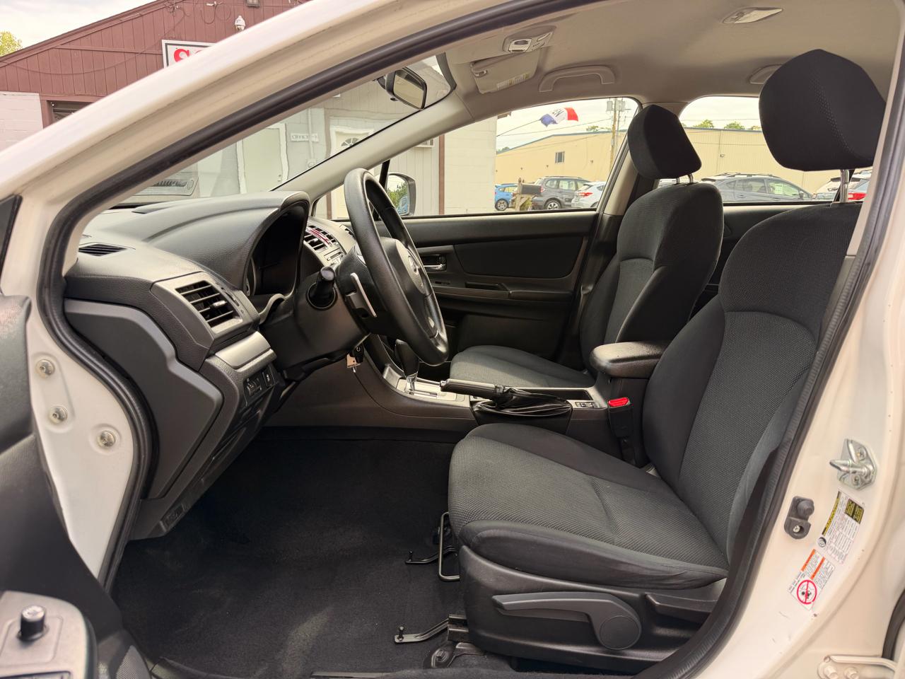 Subaru Impreza 2.0i Premium 5-Door w/All Weather Package 2014
