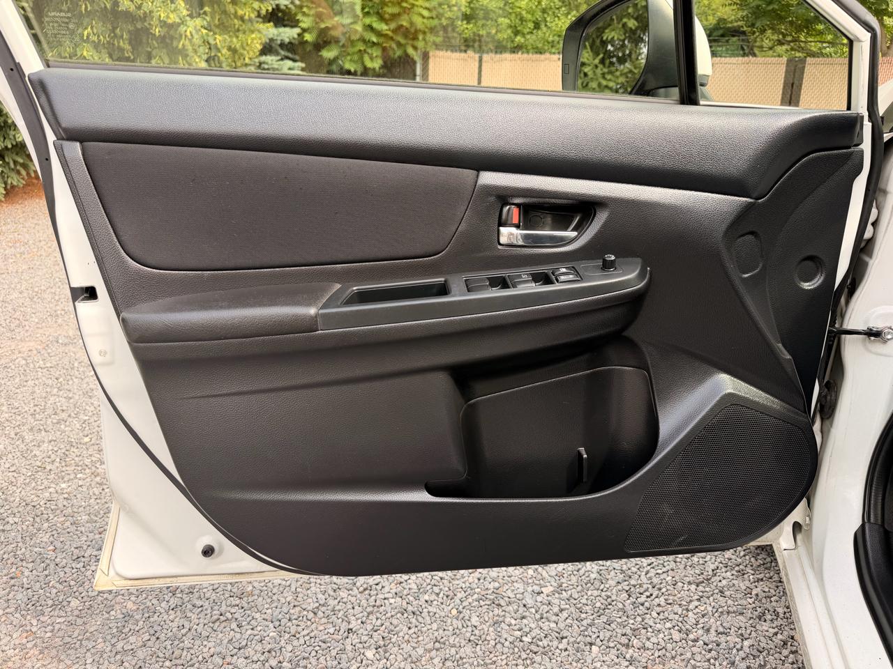 Subaru Impreza 2.0i Premium 5-Door w/All Weather Package 2014