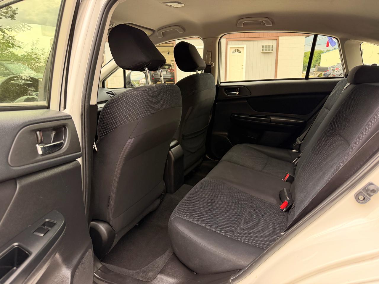Subaru Impreza 2.0i Premium 5-Door w/All Weather Package 2014