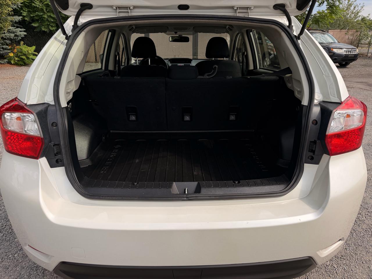 Subaru Impreza 2.0i Premium 5-Door w/All Weather Package 2014