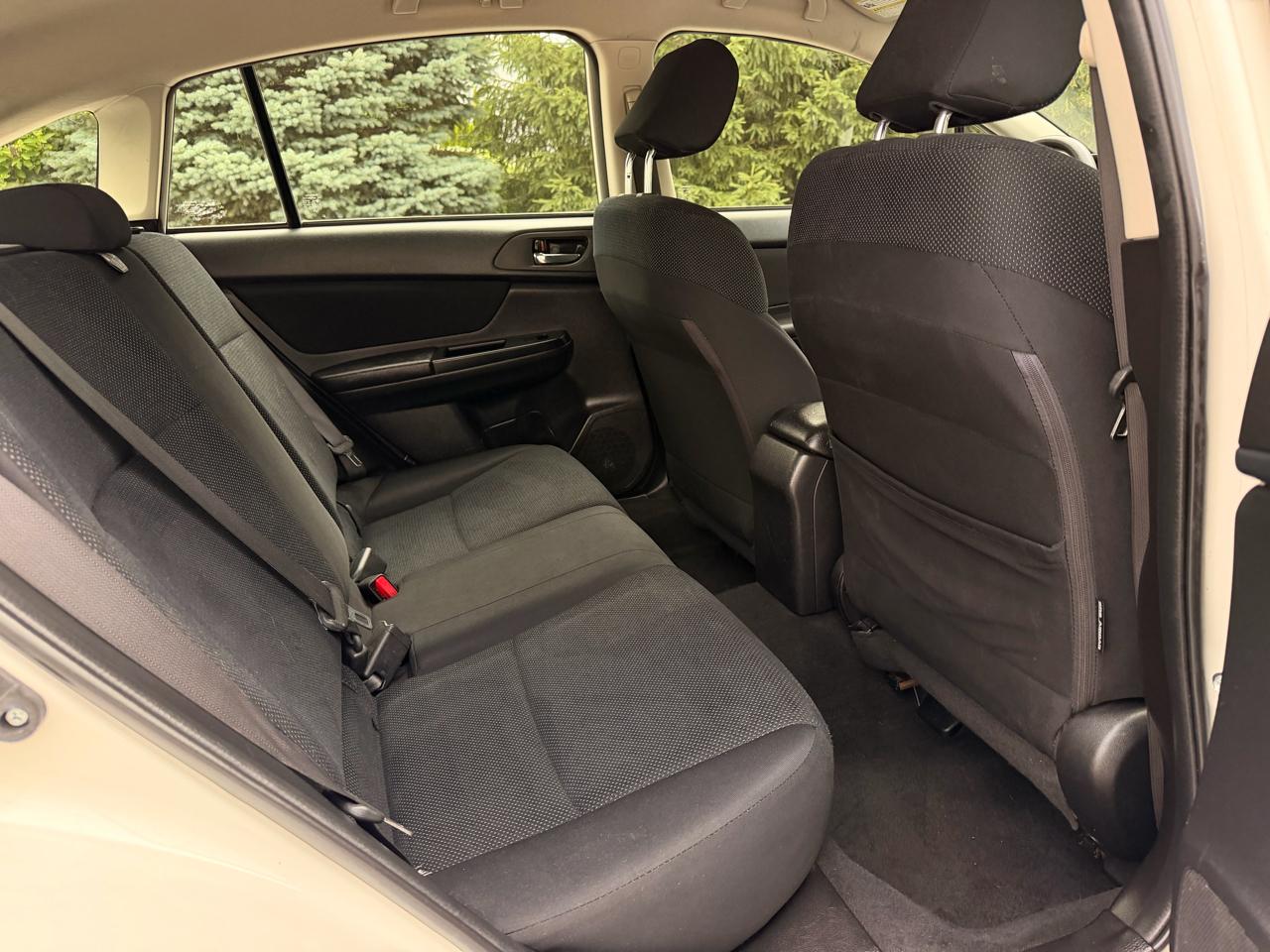 Subaru Impreza 2.0i Premium 5-Door w/All Weather Package 2014