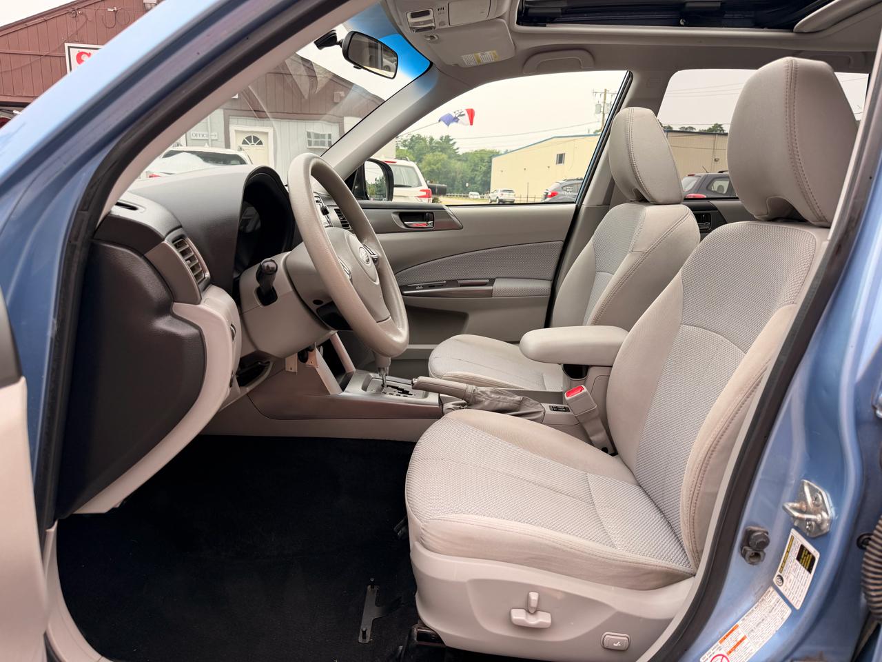 Subaru Forester 2.5X Premium 2012